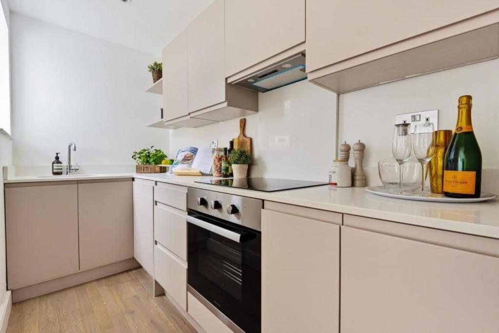 Amazing 3 Bed Interior Designed House With Garden - 114 The Hervey Londres Extérieur photo